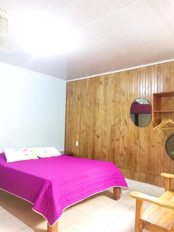 Casita Happy Feet And Tours Corcovado Hotel Drakes Bay Екстериор снимка