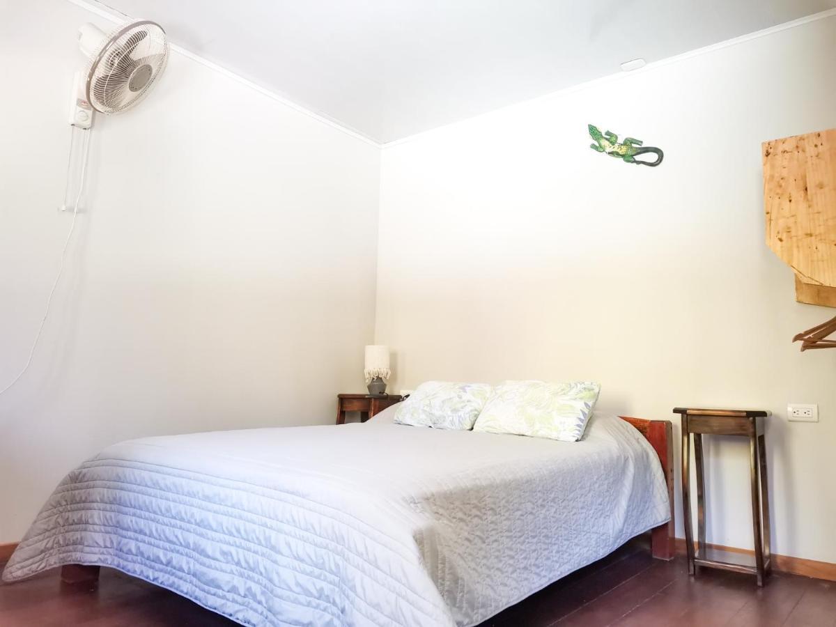 Casita Happy Feet And Tours Corcovado Hotel Drakes Bay Екстериор снимка
