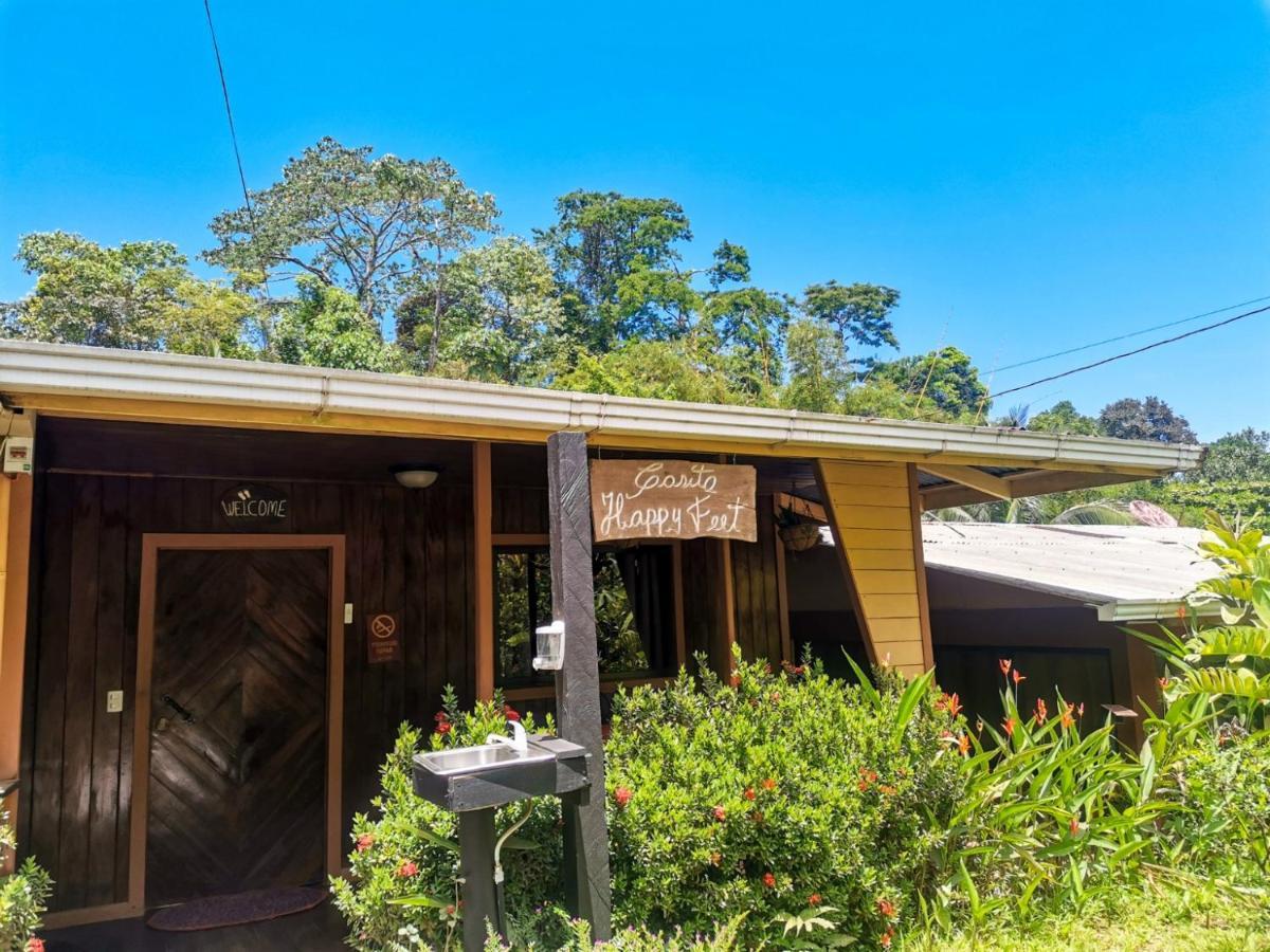 Casita Happy Feet And Tours Corcovado Hotel Drakes Bay Екстериор снимка