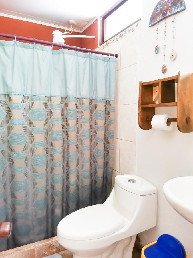 Casita Happy Feet And Tours Corcovado Hotel Drakes Bay Екстериор снимка