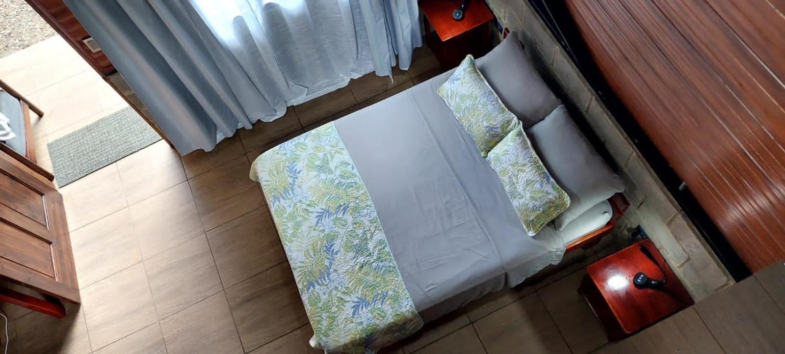 Casita Happy Feet And Tours Corcovado Hotel Drakes Bay Екстериор снимка